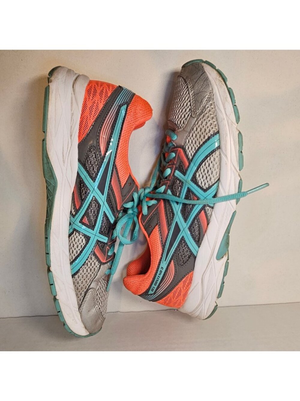 ASICS shoe womens 10 Gel contend 3 tennis running shoe o jogging athletic casual